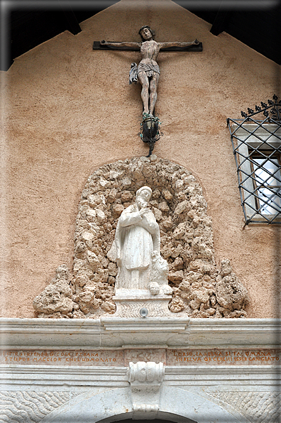 foto Santuario di San Romedio